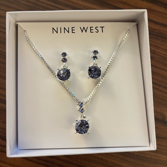 Nine West Jewelry - Nine West Jewelry Set Purple Stone